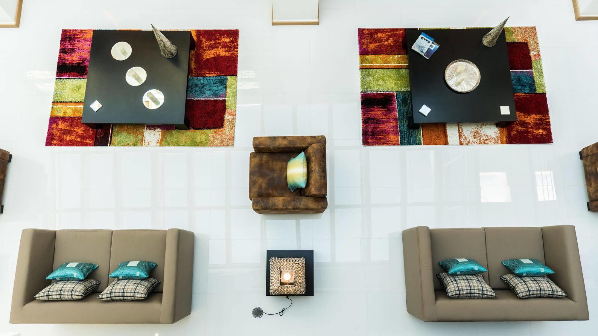 Valverde Design Country 5* Luz